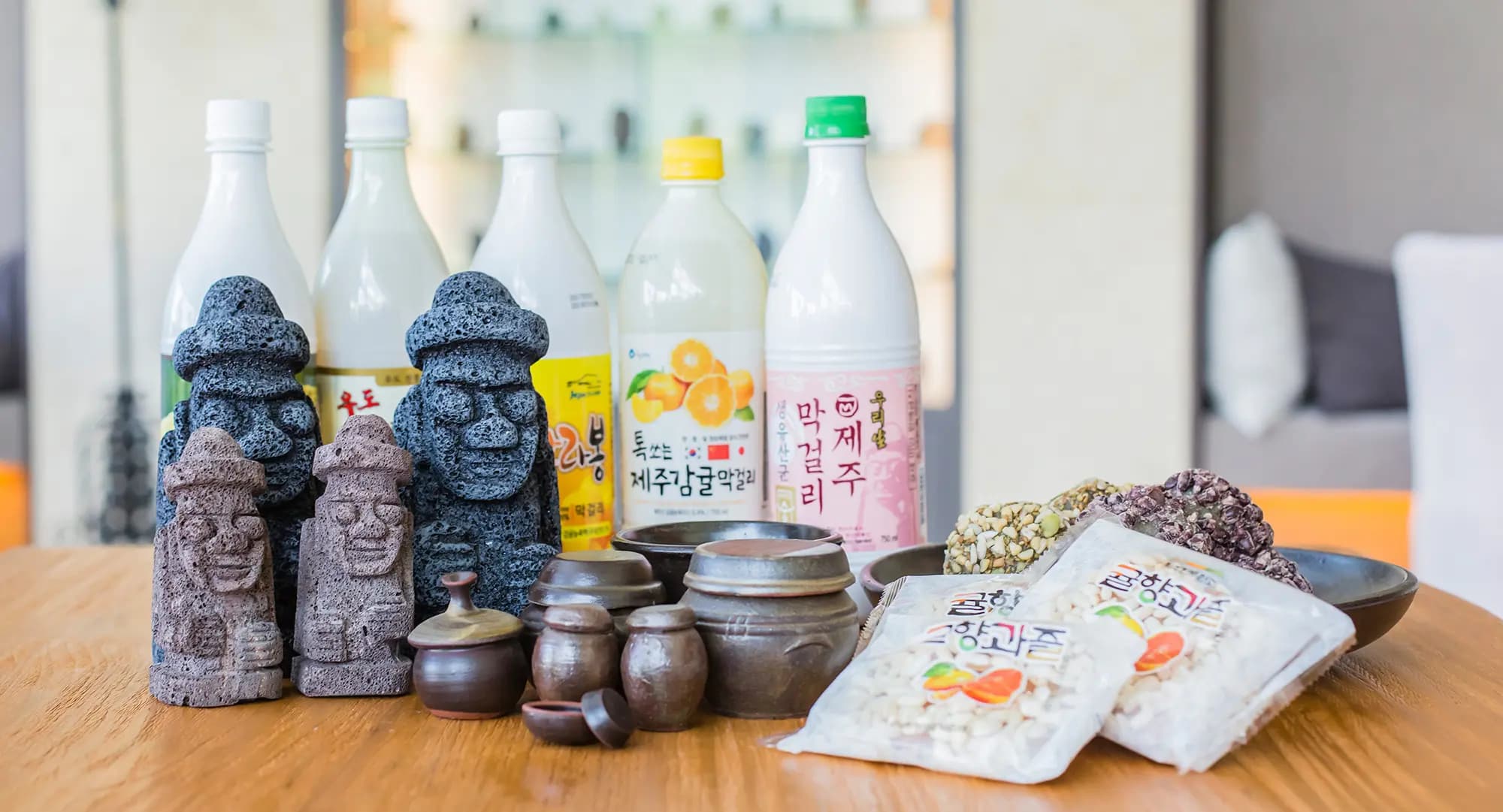 5 Perfect Traditional Gifts and Souvenirs