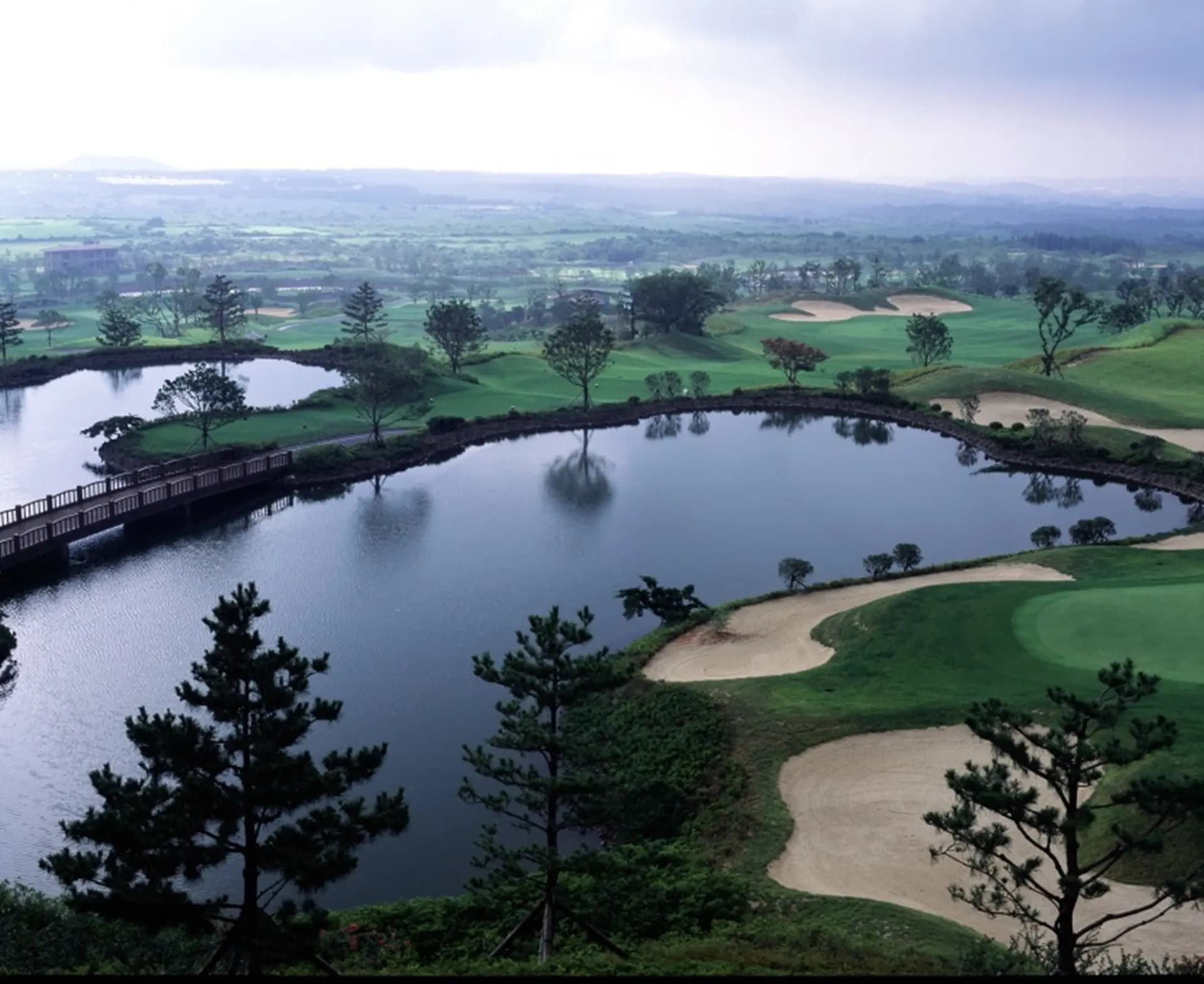 EVERIS GOLF&RESORT