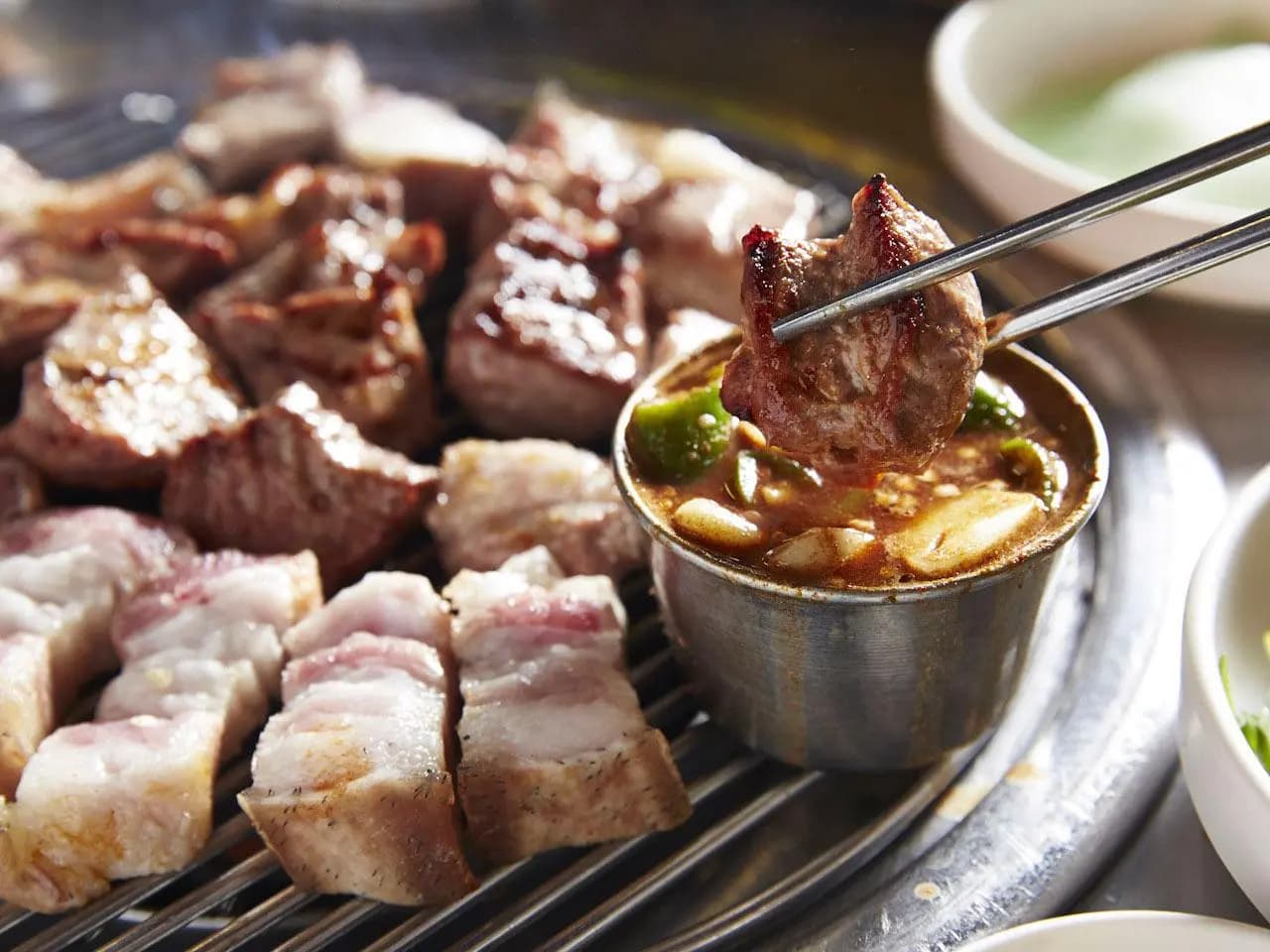 돈사돈 본점